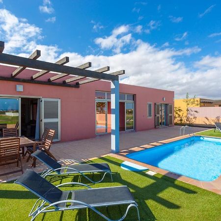 Villa Oceano Antigua  Eksteriør billede
